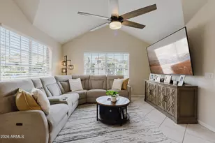 3821 E Tanglewood Dr, Phoenix, AZ 85048 - Photo 14