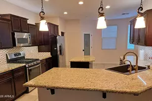 12416 W Pinnacle Vista Dr, Peoria, AZ 85383 - Photo 10