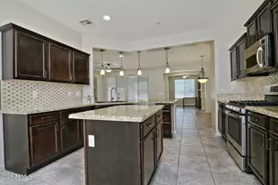 12416 W Pinnacle Vista Dr, Peoria, AZ 85383 - Photo 12