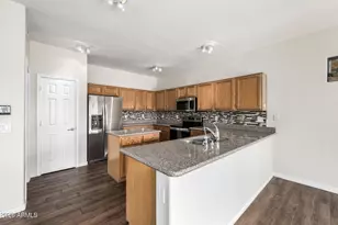 1495 E Firestone Dr, Chandler, AZ 85249 - Photo 10