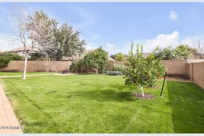 18586 E Carriage Way, Queen Creek, AZ 85142 - Photo 42