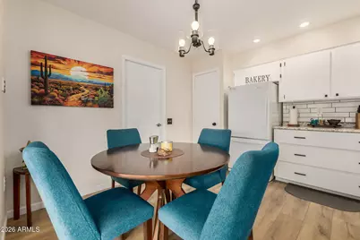 19619 N Signal Butte Circle, Sun City, AZ 85373 - Photo 8