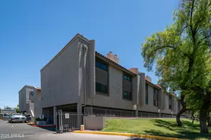 2615 N Hayden Rd, Scottsdale, AZ 85257 - Photo 28