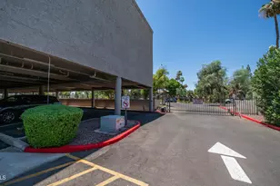 2615 N Hayden Rd, Scottsdale, AZ 85257 - Photo 26