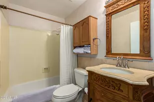 4709 E Lone Cactus Dr, Phoenix, AZ 85050 - Photo 10