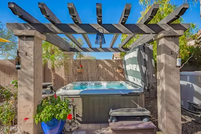 4709 E Lone Cactus Drive, Phoenix, AZ 85050 - Photo 12