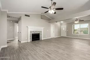 19027 N 7th Dr, Phoenix, AZ 85027 - Photo 8