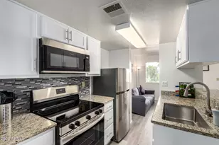 12123 W Bell Rd, Surprise, AZ 85378 - Photo 14