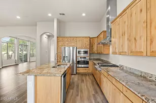 3653 E Sands Dr, Phoenix, AZ 85050 - Photo 12