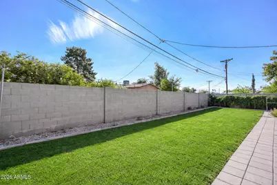 4411 N 50th Drive, Phoenix, AZ 85031 - Photo 8