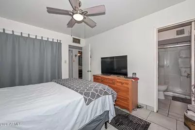 4411 N 50th Drive, Phoenix, AZ 85031 - Photo 18