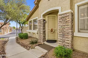 1024 E Frye Rd, Phoenix, AZ 85048 - Photo 2