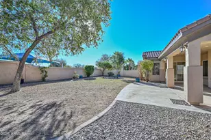22121 N 79th Ave, Peoria, AZ 85383 - Photo 32