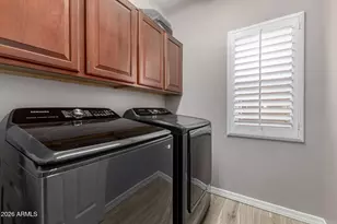 16060 W Mercer Ln, Surprise, AZ 85379 - Photo 34