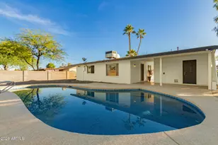 2834 E Shangri La Rd, Phoenix, AZ 85028 - Photo 32