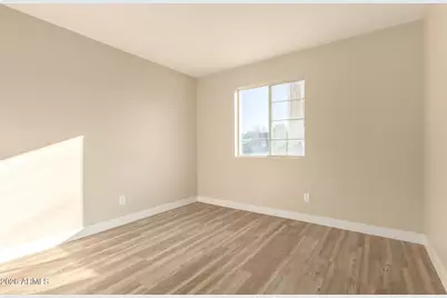 2834 E Shangri La Road, Phoenix, AZ 85028 - Photo 18