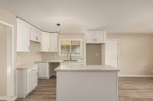 2834 E Shangri La Rd, Phoenix, AZ 85028 - Photo 14