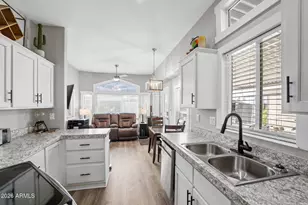 111 S Greenfield Rd, Mesa, AZ 85206 - Photo 12