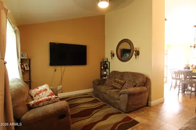 5704 N 67th Drive, Glendale, AZ 85303 - Photo 8