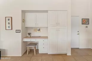 437 S Port Dr, Gilbert, AZ 85233 - Photo 8