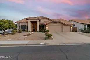 437 S Port Dr, Gilbert, AZ 85233 - Photo 24