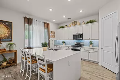 2228 W Caldwell Street, Phoenix, AZ 85041 - Photo 20