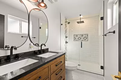 1715 S Roberts Road, Tempe, AZ 85281 - Photo 16