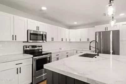 1715 S Roberts Road, Tempe, AZ 85281 - Photo 8