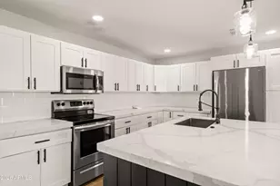 1715 S Roberts Rd, Tempe, AZ 85281 - Photo 8