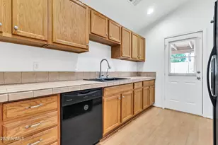 1722 N Comanche Dr, Chandler, AZ 85224 - Photo 14