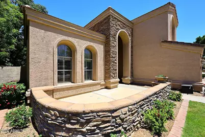 7272 W Crystal Road, Glendale, AZ 85308 - Photo 2