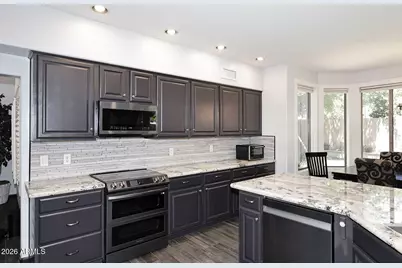 7272 W Crystal Road, Glendale, AZ 85308 - Photo 14