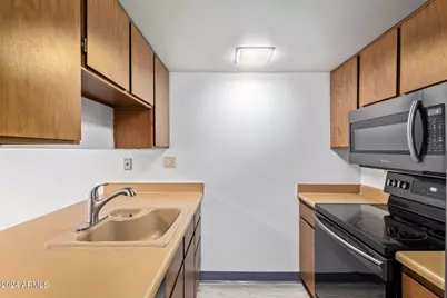 3033 E Devonshire Avenue #2036, Phoenix, AZ 85016 - Photo 14