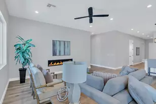 15324 W Bobwhite Way, Surprise, AZ 85387 - Photo 8