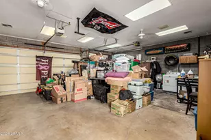 3425 W Port Au Prince Ln, Phoenix, AZ 85053 - Photo 18