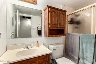 3425 W Port Au Prince Ln, Phoenix, AZ 85053 - Photo 14