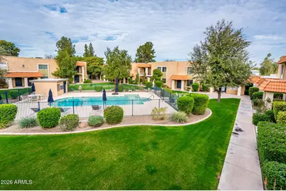 601 E Palo Verde Drive #8, Phoenix, AZ 85012 - Photo 1