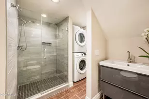 601 E Palo Verde Dr, Phoenix, AZ 85012 - Photo 8