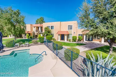 601 E Palo Verde Drive #8, Phoenix, AZ 85012 - Photo 2