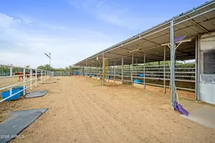 39510 N 12th St, Phoenix, AZ 85086 - Photo 2