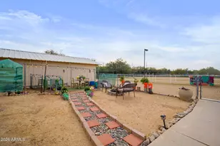 39510 N 12th St, Phoenix, AZ 85086 - Photo 32