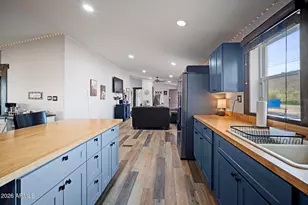 39510 N 12th St, Phoenix, AZ 85086 - Photo 10