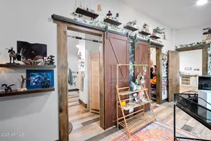 39510 N 12th St, Phoenix, AZ 85086 - Photo 18