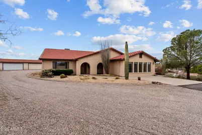 2211 W Wickenburg Way, Wickenburg, AZ 85390 - Photo 2