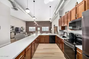 424 S 2nd St, Phoenix, AZ 85004 - Photo 2