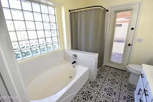 10230 W Country Club Trail, Peoria, AZ 85383 - Photo 20