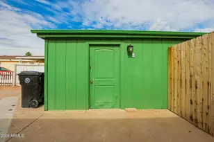 1413 S Palo Verde St, Mesa, AZ 85209 - Photo 4