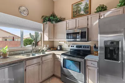 13957 W Santee Way, Surprise, AZ 85374 - Photo 14