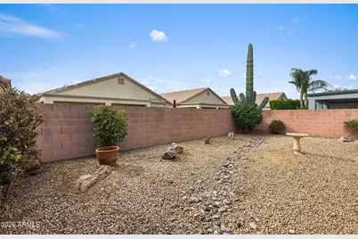 13957 W Santee Way, Surprise, AZ 85374 - Photo 30
