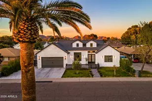 3810 E Clarendon Ave, Phoenix, AZ 85018 - Photo 1